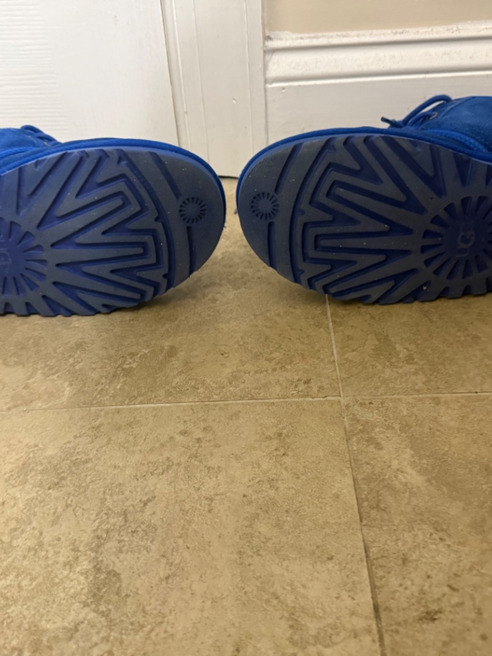 UGG’s - Picture 2 of 3